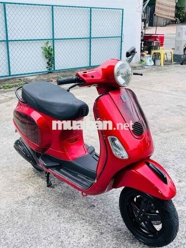Piaggio Vespa Đỏ Xe tay ga Zin êm