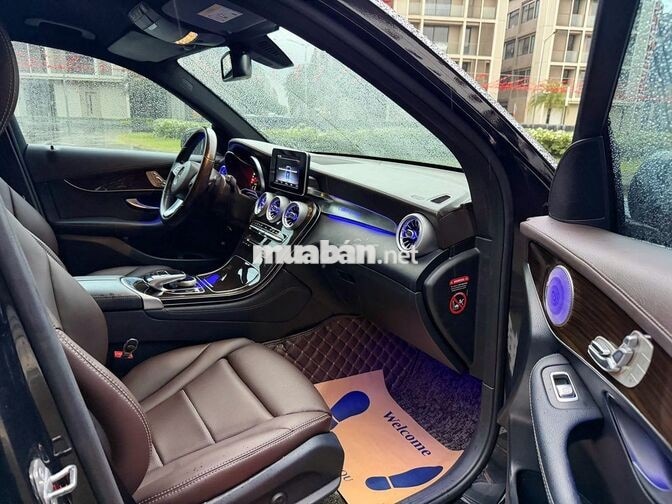Mercedes GLC 200 2018 Đen 80000 km
