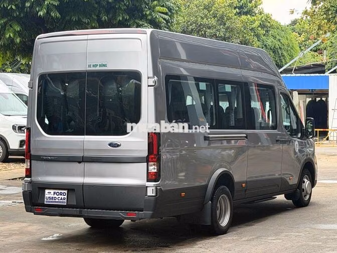 Ford Transit Premium 2025 Bạc 39.000km