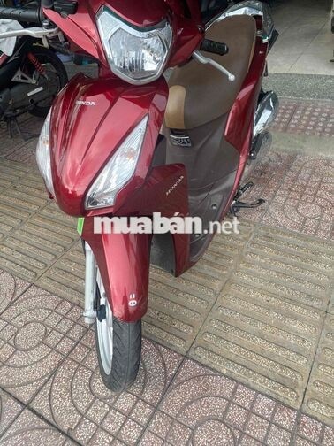 Honda Vision 2020 màu Đỏ