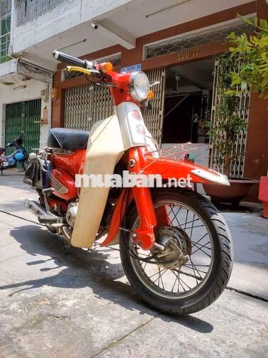 Honda Super Cub 70 Cổ điển Đỏ