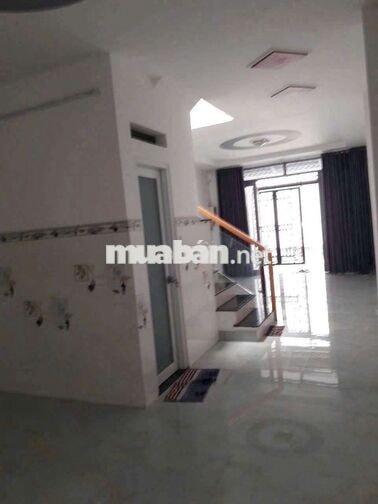 CHO THUÊ NHÀ 2PN 2WC THỐNG NHẤT P16 DT KHỦNG