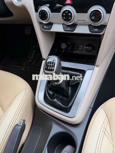 Hyundai Elantra GLS 2020 Số sàn Đỏ