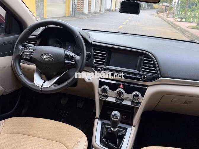 Hyundai Elantra GLS 2020 Số sàn Đỏ
