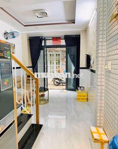 Cho thuê nguyên căn Mới Đẹp, nhỏ gọn, 129// Huỳnh Văn Nghệ P12 Gò vấp