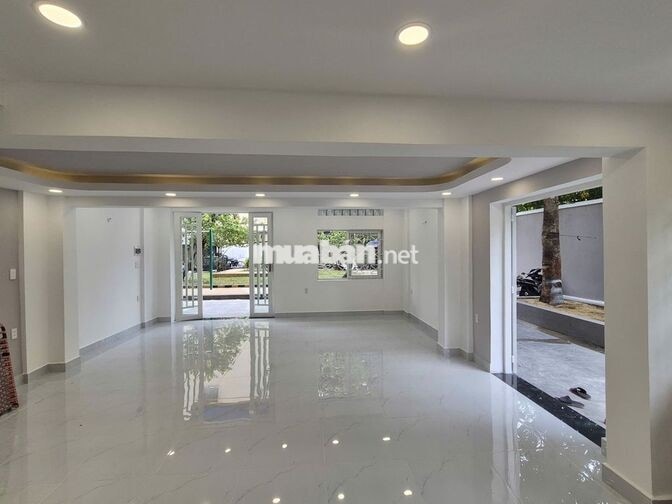 Bán căn hộ tầng trệt Chung cư Gò Dầu 1, 95m2, Giá 5.45 tỷ, sổ hồng