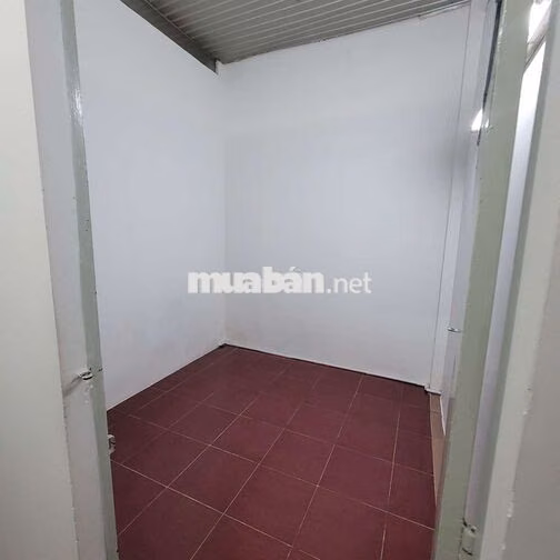 **Cho thuê nhà cấp 4 Đường Số 45 P14, 2PN, mới sơn, chỉ 8tr**
