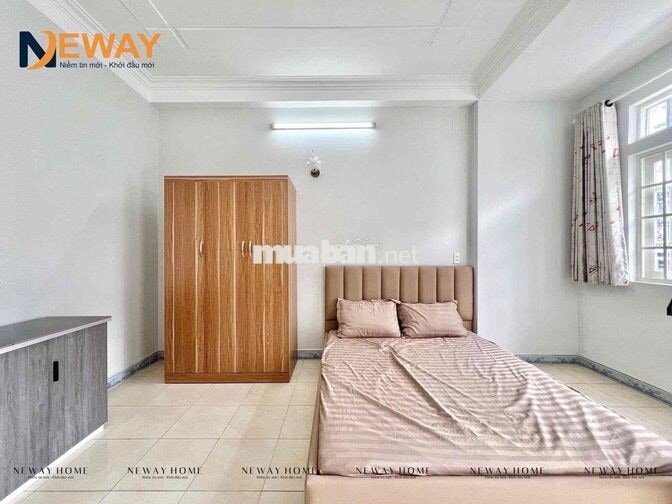 PHÒNG TRỌ GIÁ RẺ FULL NỘI THẤT BAN CÔNG RỘNG GẦN CÔNG VIÊN LÀNG HOA