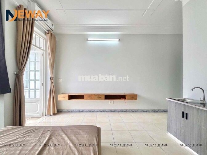 PHÒNG TRỌ GIÁ RẺ FULL NỘI THẤT BAN CÔNG RỘNG GẦN CÔNG VIÊN LÀNG HOA