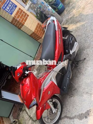 Honda Air Blade 125cc Đỏ hổ trợ góp