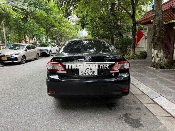Toyota Corolla altis 2.0V 2011 - 310 Triệu