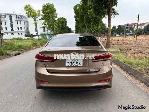 Hyundai Elantra 2.0 AT 2016 - 310 Triệu