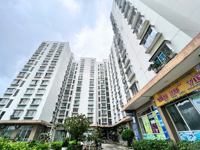 CC D1 KDC Phú Lợi P7 Q8, 2PN 78m2 có sẵn nội thất, nhà đẹp ở liền