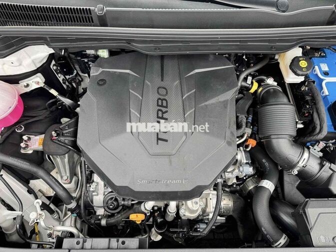 Kia Carnival Premium 2025 odo 26.000 km một chủ