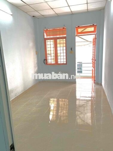 CHO THUÊ TẦNG 2, LỐI ĐI RIÊNG, QUẬN 10