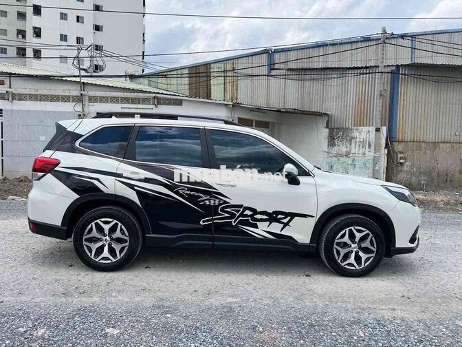 Subaru Forester iL 2023 Trắng 26.000 km