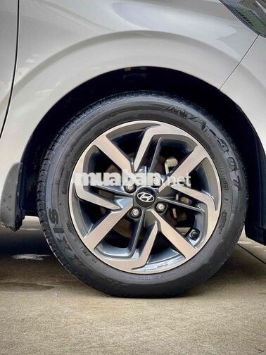 Hyundai Grand i10 2022 1.2 AT Trắng Tự động