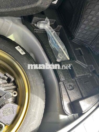 Subaru Forester iL 2023 Trắng 26.000 km