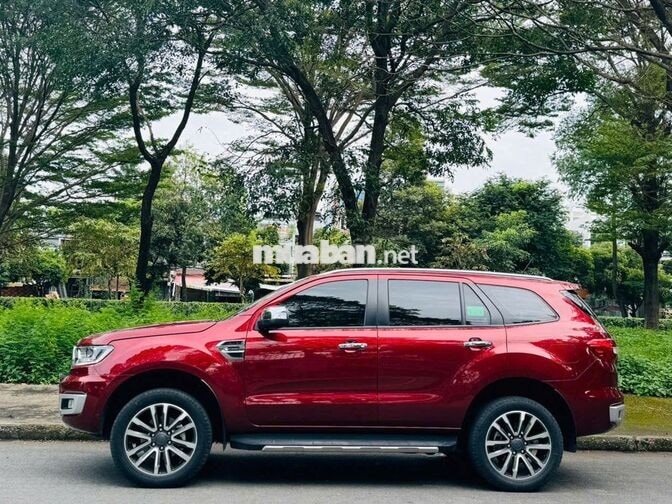 FORD EVEREST TITANIUM 2021_1 CHỦ TỪ ĐẦU ĐI KỸ