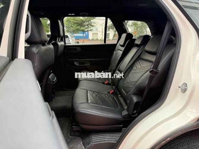 Ford Everest Titanium 4x4 2025 Tự động Trắng
