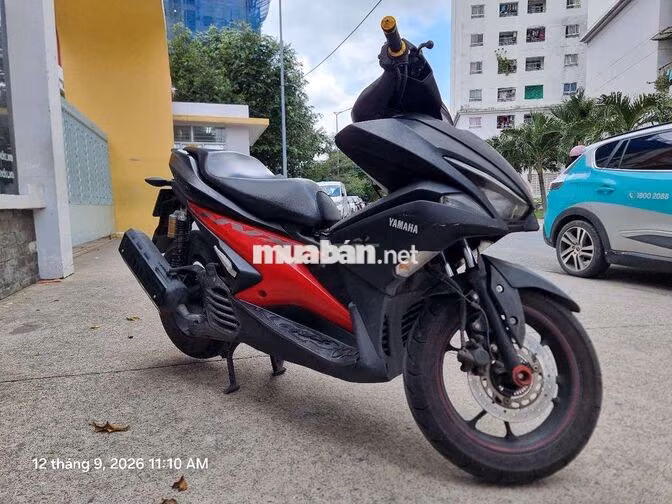 Yamaha NVX Thể thao Đen đỏ Chính Chủ