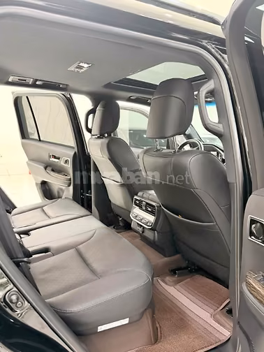 Bán Land Cruiser LC300 sản xuất 2023. Xe cực mới.