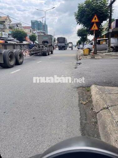 Cho thuê MB KD ngay 550 dĩ an, 7tr/ tháng