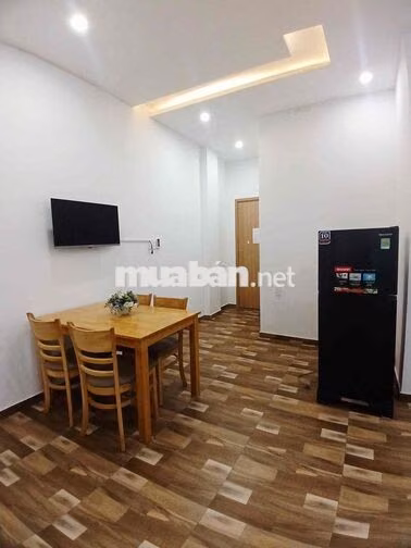 Cho thuê căn hộ đầy đủ nội thất cách biển Mỹ Khê 300m