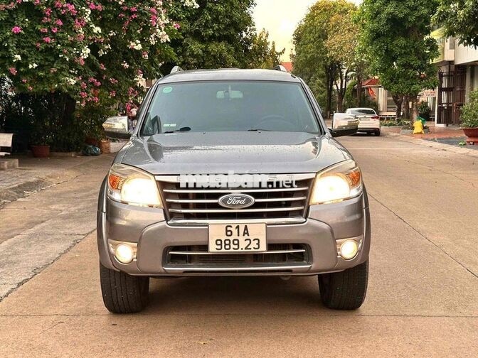 Ford Everest 2009 Xám Tự động