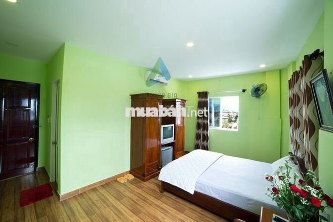 Cần cho thuê khách sạn 5 tầng góc 2 mt đường Pham Kiệt, Ngũ Hành Sơn