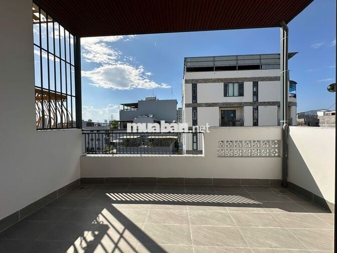PENTHOUSE 1PN KHUÊ MỸ ĐÔNG 7 - BAN CÔNG SIÊU RỘNG - FULL NỘI THẤT 