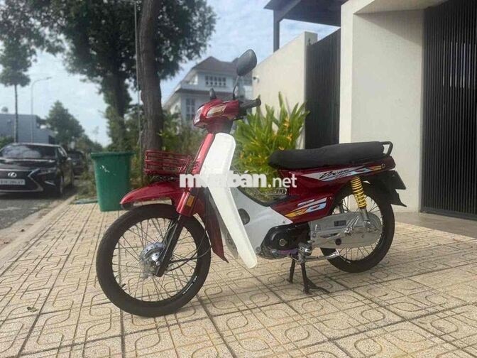 Honda Dream Đỏ trắng