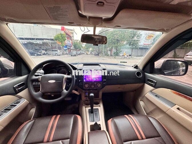 Ford Everest 2009 Xám Tự động