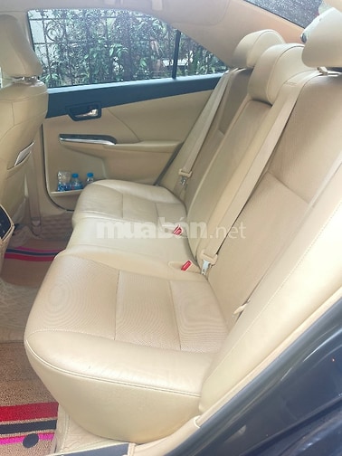 Chính chủ cần bán xe Camry đời 2017 , máy 2.5G  xe còn rất mới, 