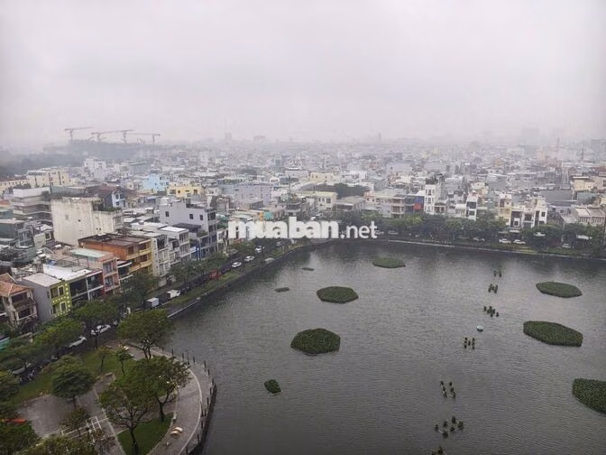 Bán căn hộ HAGL - 2PN - tầng trung - view hồ - giá tốt