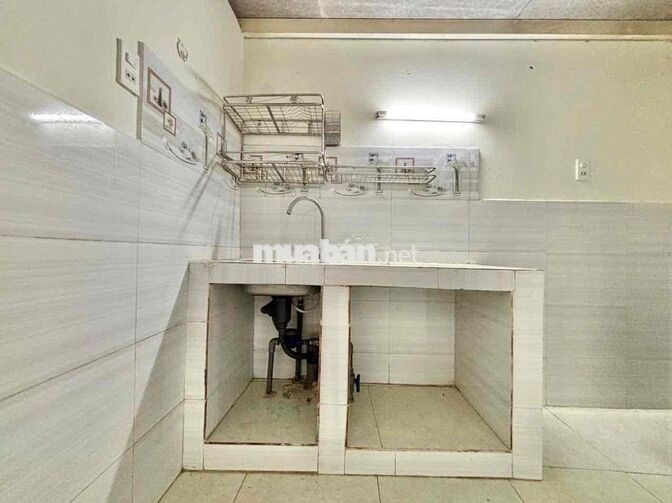 PHÒNG TRỌ CÓ GÁC SẠCH SẺ AN NINH THOÁNG MÁT Ở LIỀN ĐƯỢC GẦN KCNTB