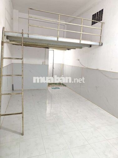 Phòng bự siu bự tầng trệt gần cầu Tham Lương 