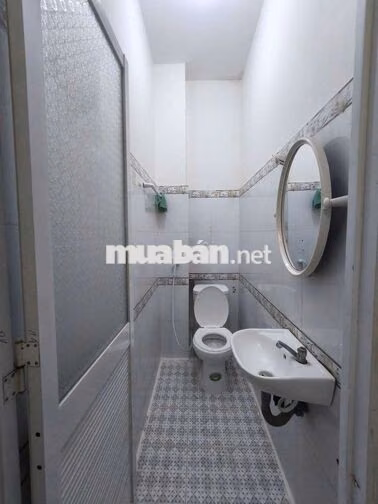 CHO THUÊ NHÀ AN DƯƠNG VƯƠNG Q6 - BÀ HOM - 8TRIEU - 2PN CÓ MÁY LẠNH