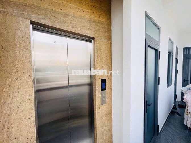 Bán nhà mặt tiền Hồ Biểu Chánh, P,4, Q.8, 111.4m², 12PN, có thang máy