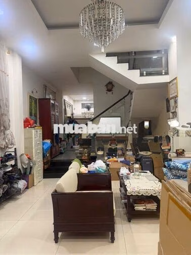 Bán nhà mặt phố Tạ Quang Bửu, Quận 8, 117.5m2, 5PN