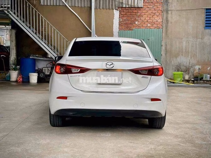 Mazda Mazda 3 Luxury 2020 Trắng 86.000 km