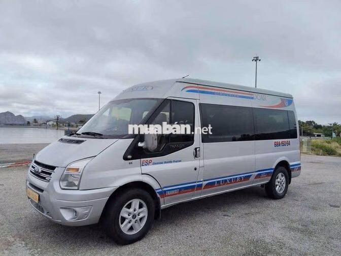 Ford Transit Luxury 16 chỗ Bạc