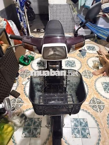 Honda Dream Thái Đỏ mận