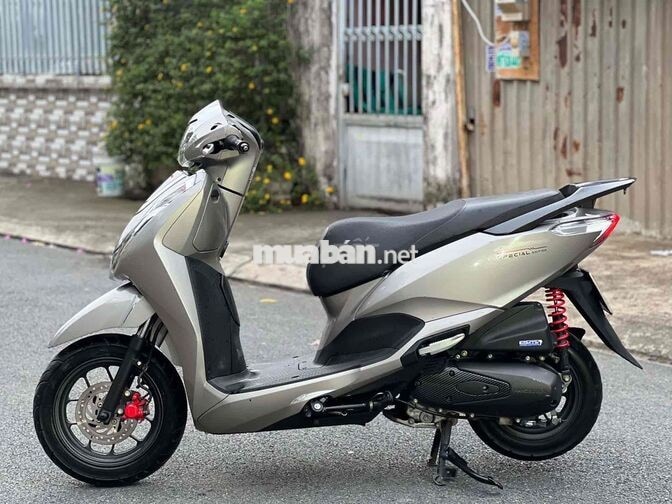 Honda Lead 2024 Bạc Porsche mới len ken 98%
