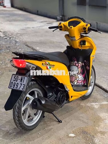 Honda vison 2016 màu Vàng bạc posche mới 95 %