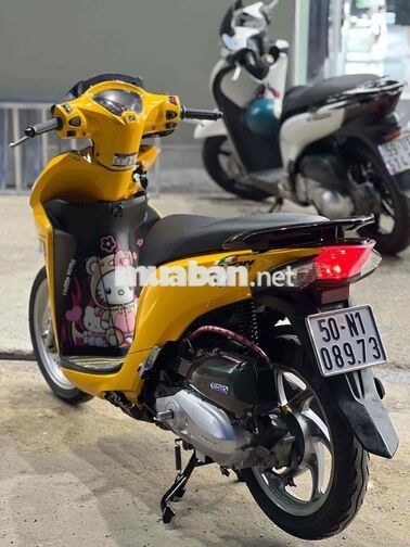 Honda vison 2016 màu Vàng bạc posche mới 95 %