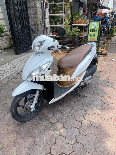 Honda Vision Trắng Việt Nam