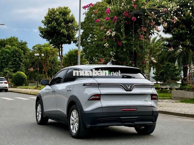 VINFAST VF6 ECO 2025 PIN MUA SẠC KGH LƯỚT 10.000KM
