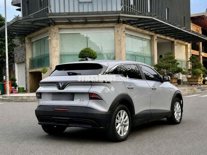VINFAST VF6 ECO 2025 PIN MUA SẠC KGH LƯỚT 10.000KM