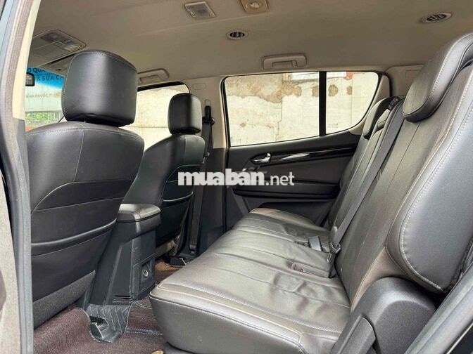 Chevrolet Traiblazer 2019 7 chỗ Máy dầu Đen